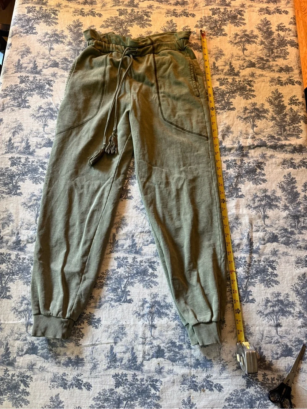 7 For All Mankind Olive Green Drawstring Jogger Pants